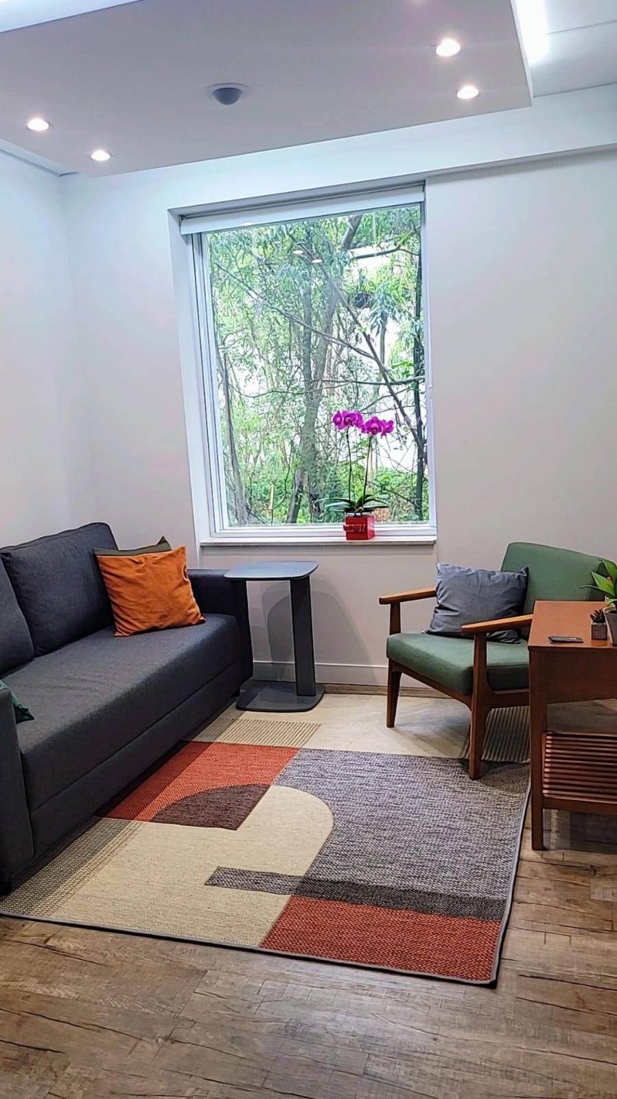 Recepção do consultório de psicologia na Vila Andrade